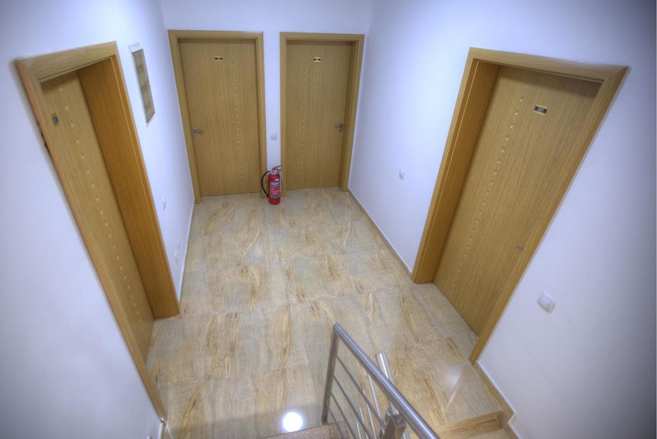 Guest House Prishtine Pristina Exterior foto